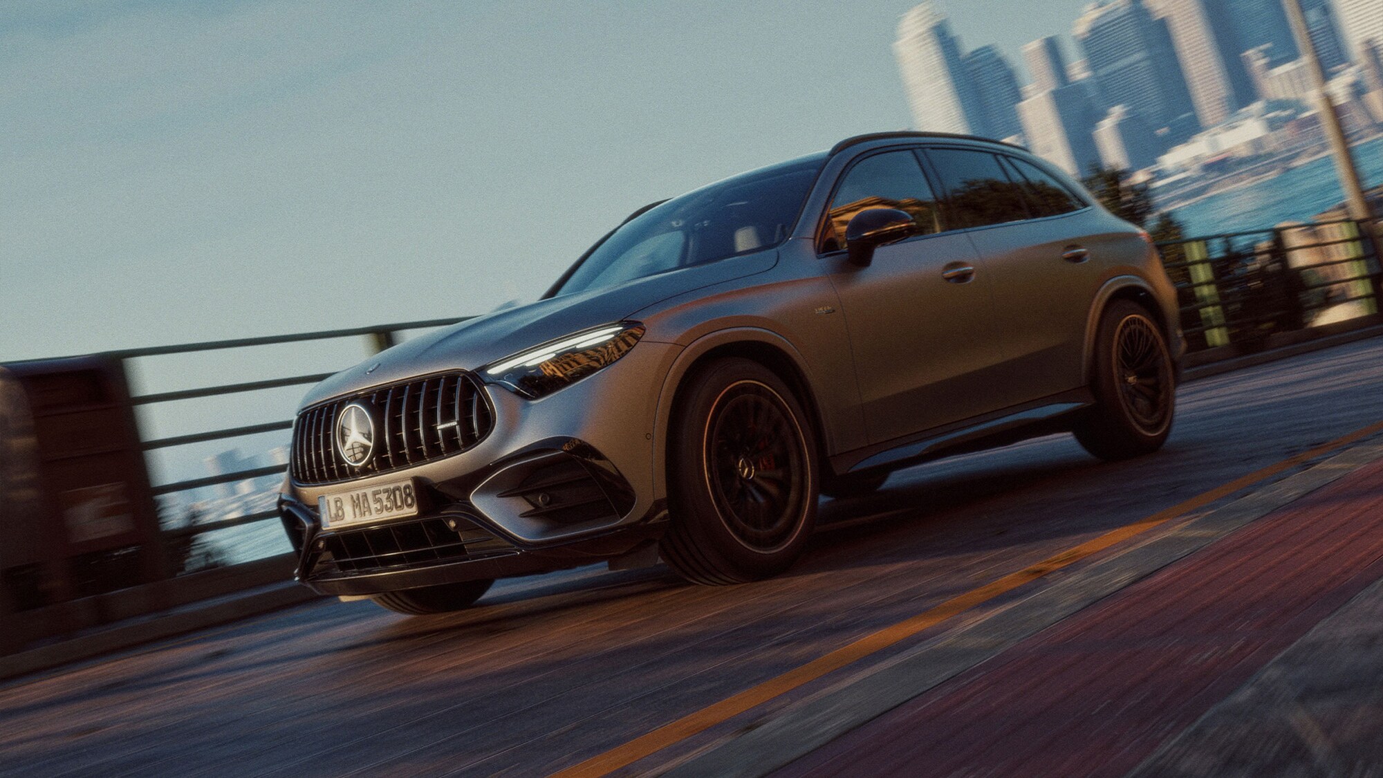 L'extérieur de la nouvelle Mercedes-AMG GLC SUV.