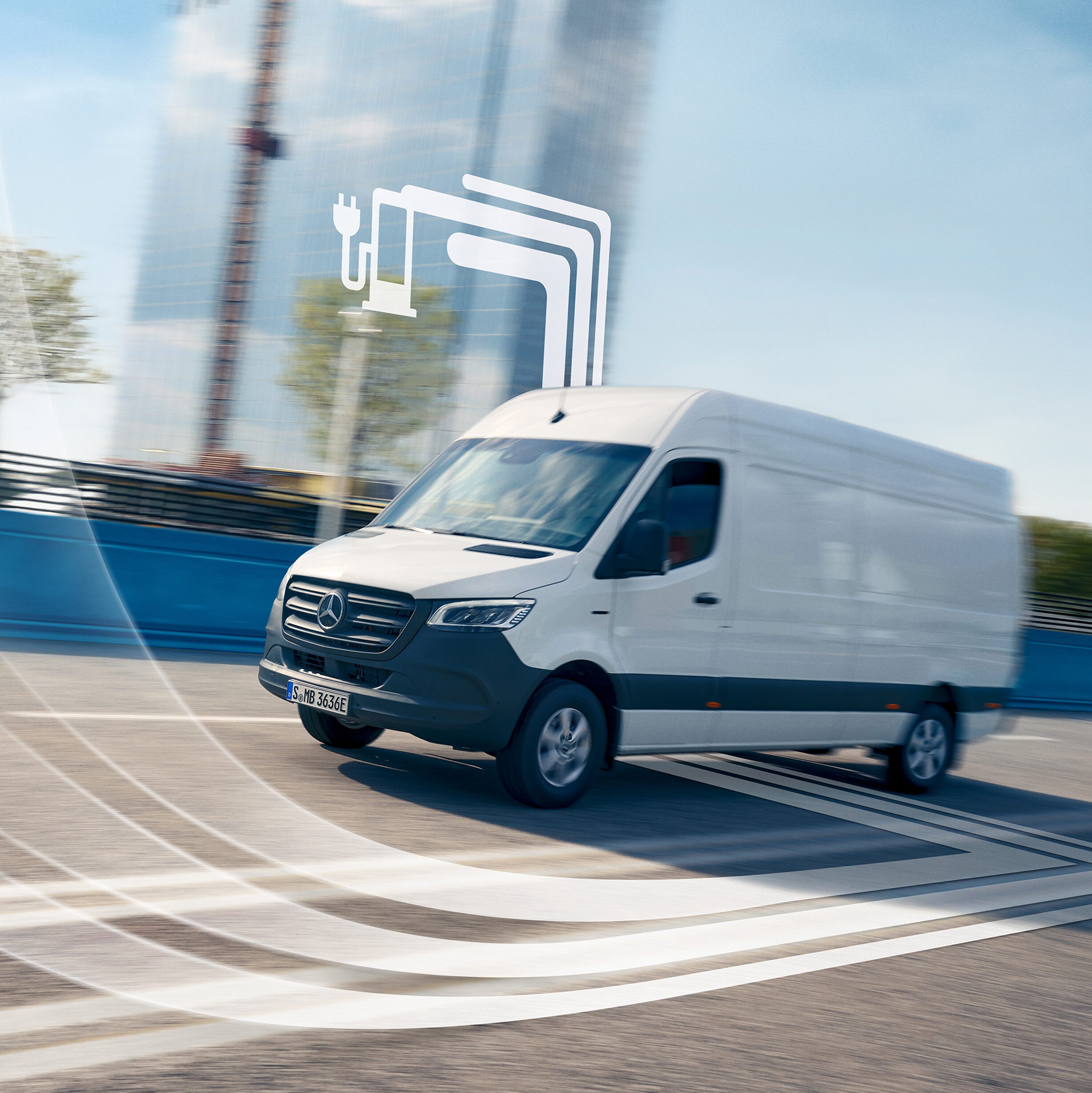 Ein Transporter von Mercedes-Benz mit grafischen Elementen, welche die Digitalen Extras darstellen.